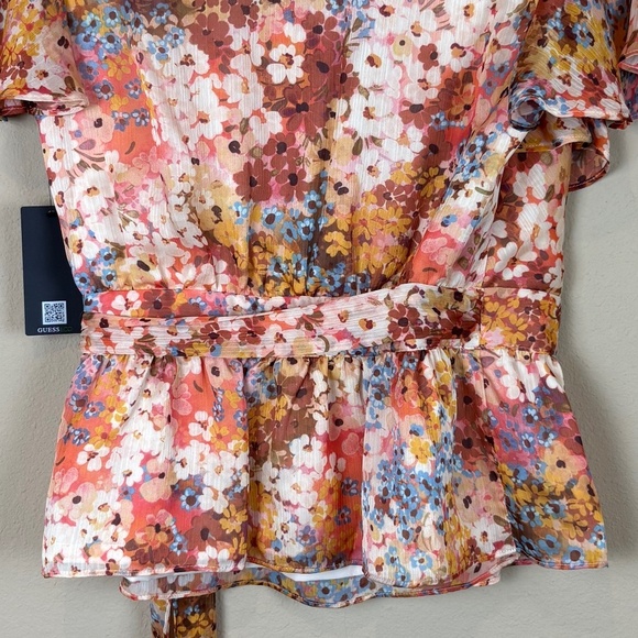 Guess Ferra Daisies Floral Print Short Sleeve Wrap Top w/ Material Belt Tie NWT - Picture 7 of 16
